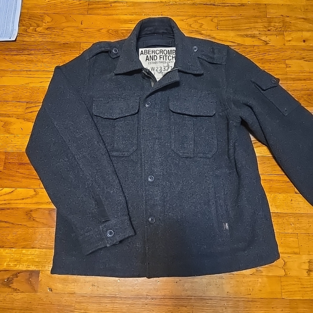 Abercrombie & Fitch Men's Charcoal Gray Field Jacket